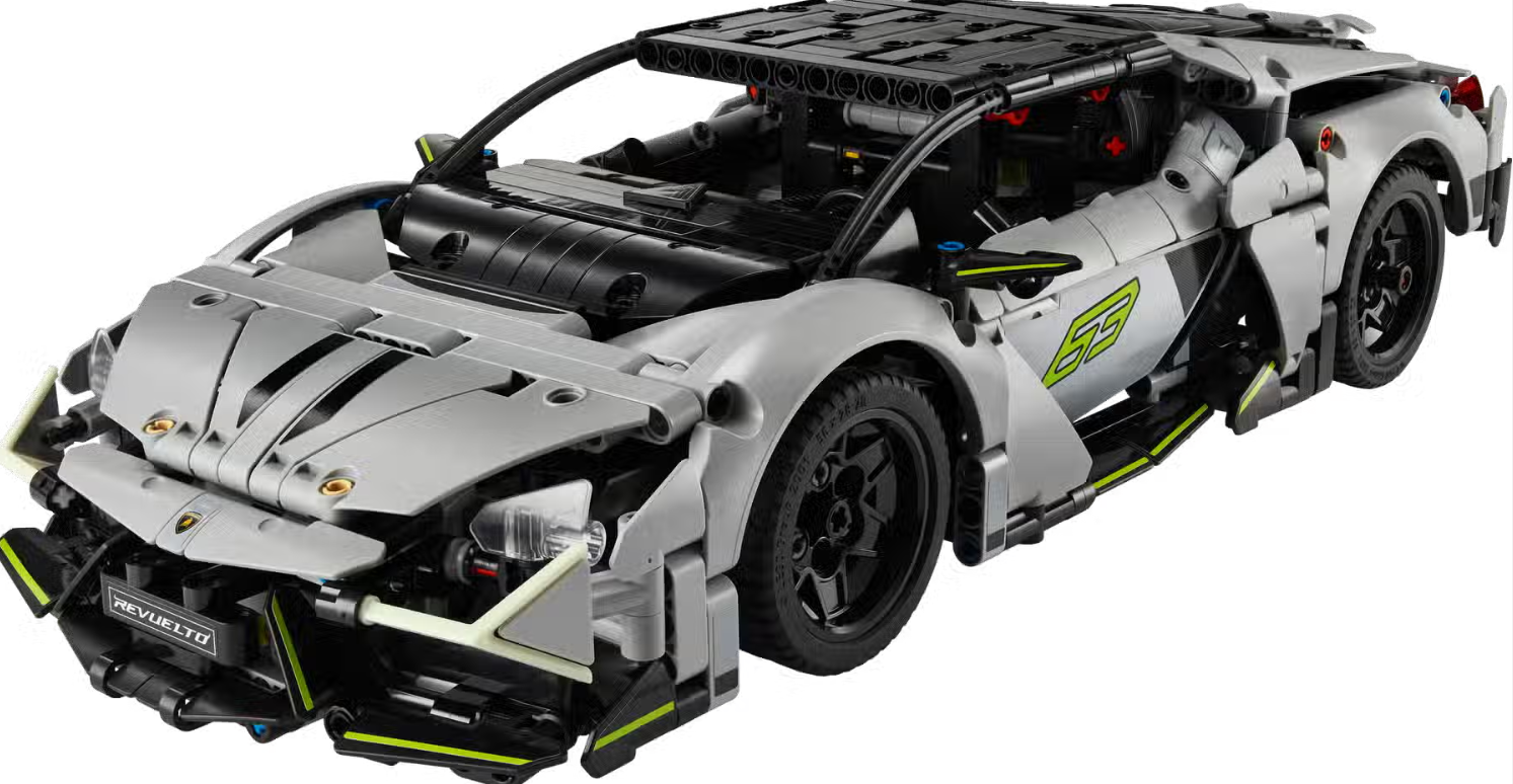 Lego Lamborghini Revuelto Super Sports Car