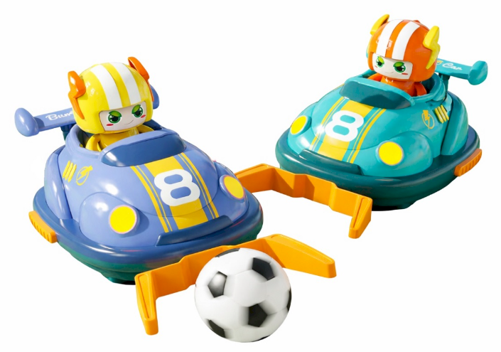 maXlife MXRC-700 Bumper Soccer Remote Controlled Car Bundle